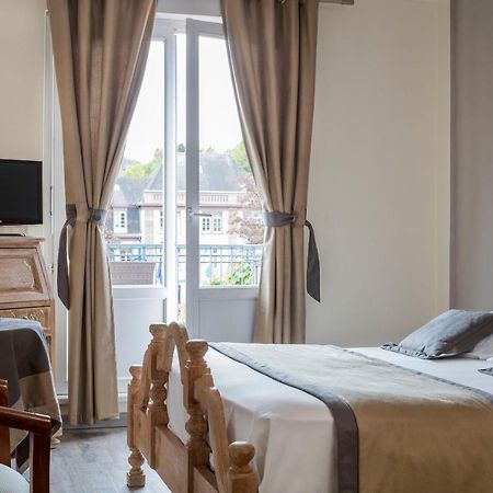 Hotel Restaurant Le Bristol Niederbronn-les-Bains Bagian luar foto