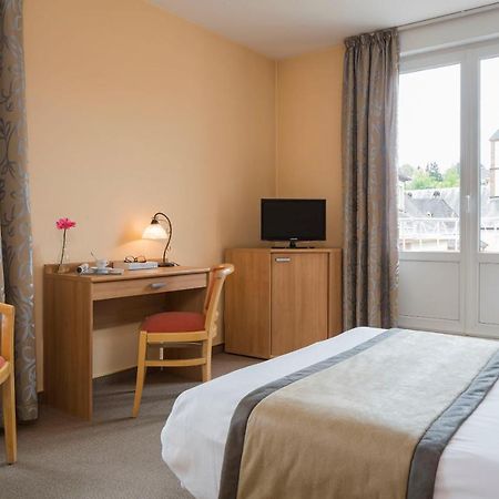 Hotel Restaurant Le Bristol Niederbronn-les-Bains Bagian luar foto