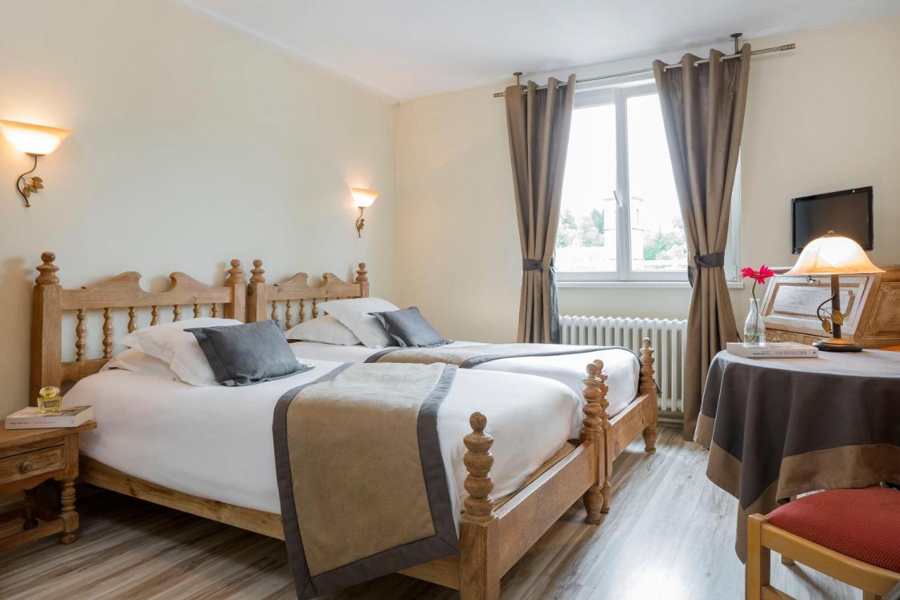 Hotel Restaurant Le Bristol Niederbronn-les-Bains Bagian luar foto