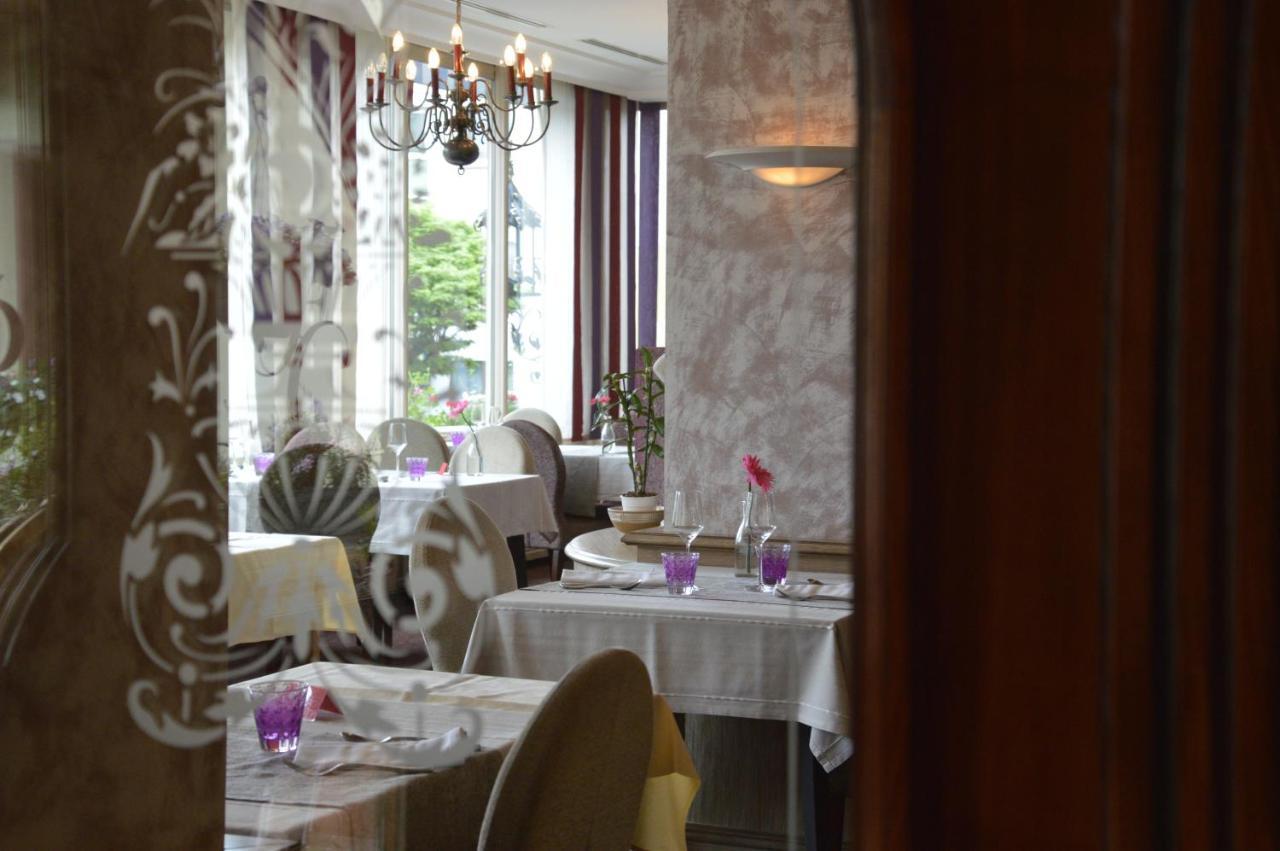 Hotel Restaurant Le Bristol Niederbronn-les-Bains Bagian luar foto