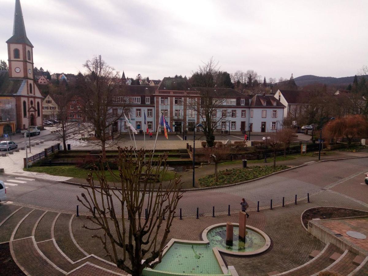 Hotel Restaurant Le Bristol Niederbronn-les-Bains Bagian luar foto